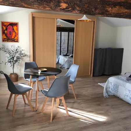 La Pignotte Guest house Avignon